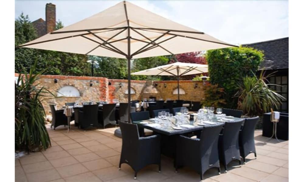 Karma Sanctum On The Green Maidenhead Exterior photo