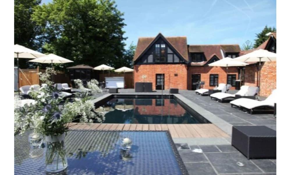 Karma Sanctum On The Green Maidenhead Exterior photo
